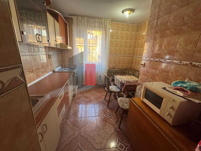 Titan, 1 Decembrie 1918 apartament 3 camere